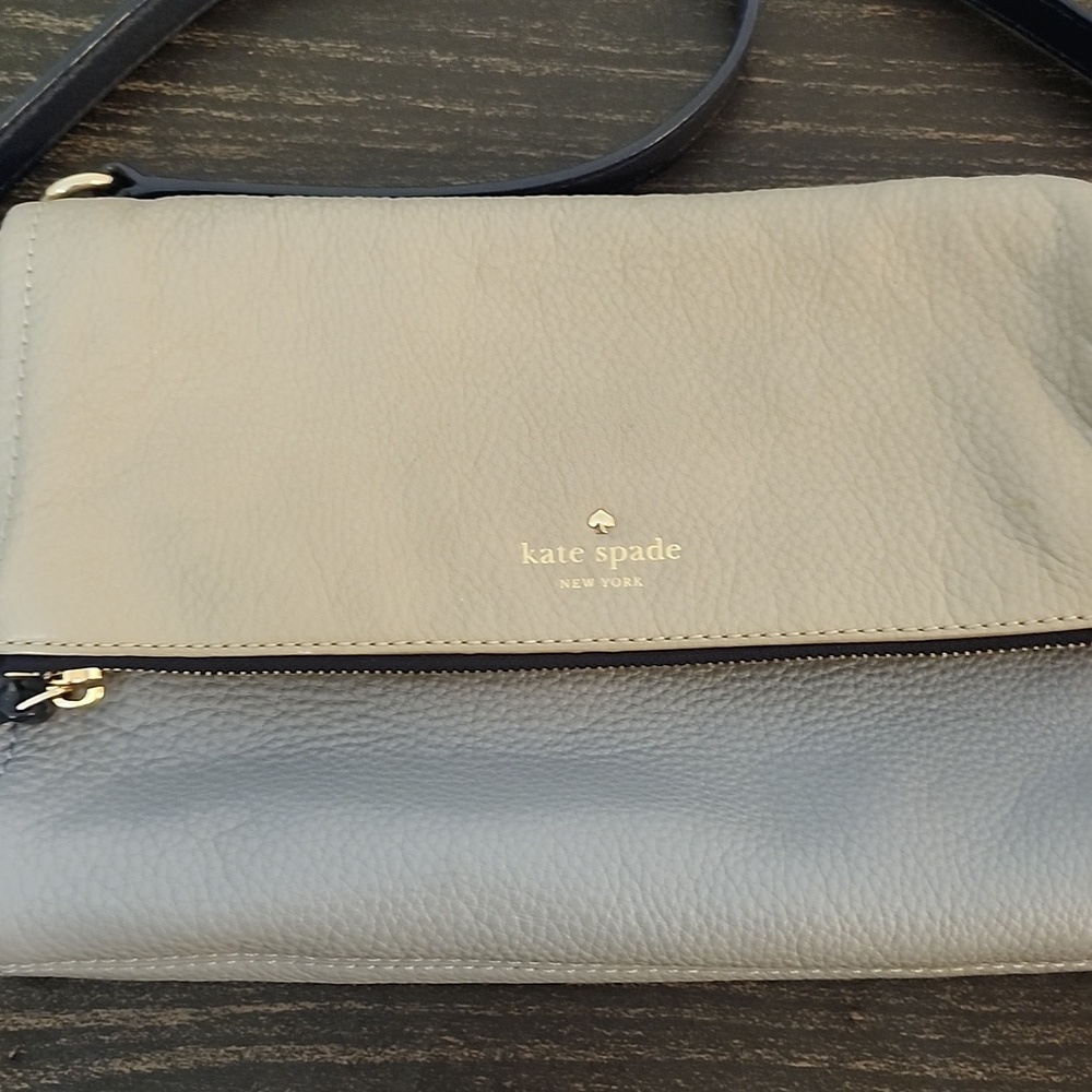KATE SPADE NEW YORK Color Block Block Gray Tan Classic Crossbody - Picture 2 of 14